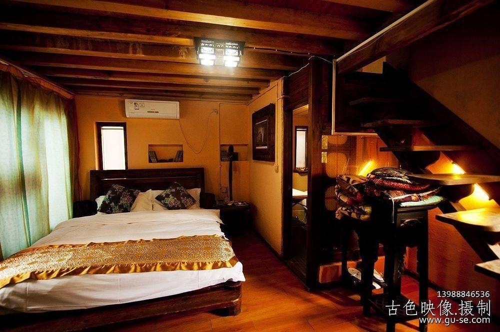 Courier Inn Lijiang Lijiang  Zewnętrze zdjęcie